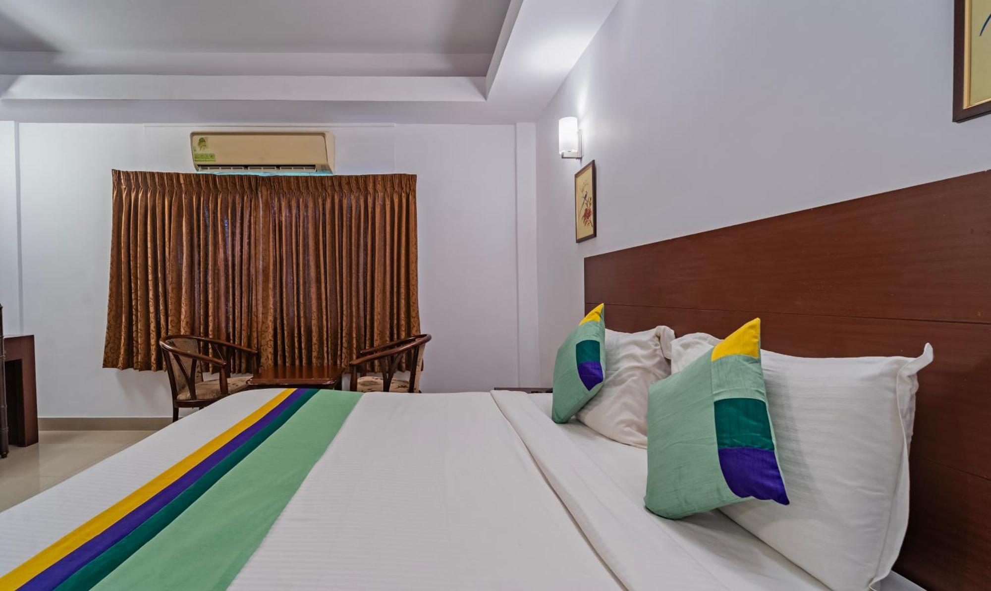 Central Hotel Thrissur Exterior foto