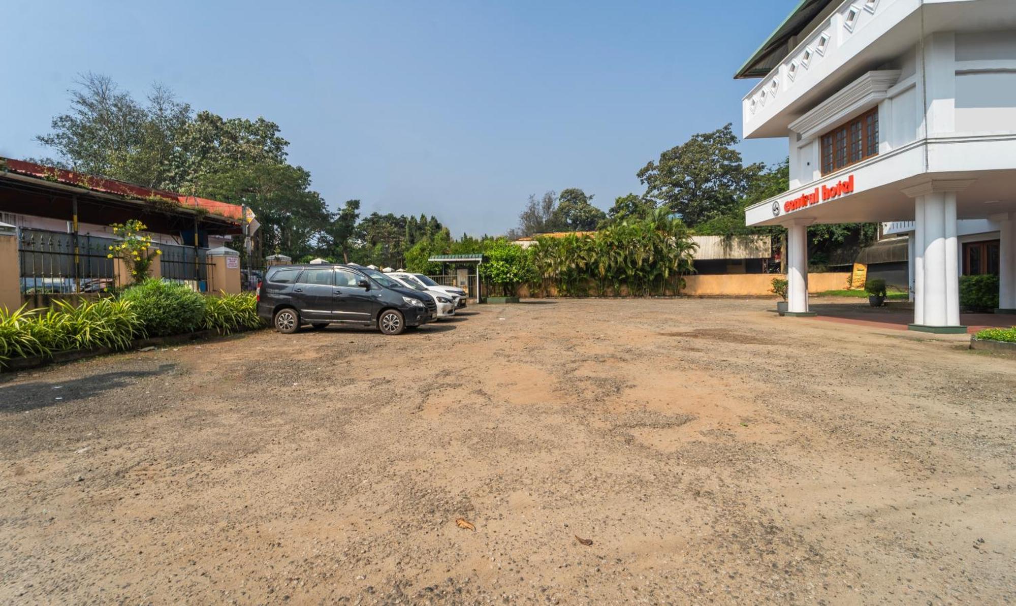 Central Hotel Thrissur Exterior foto